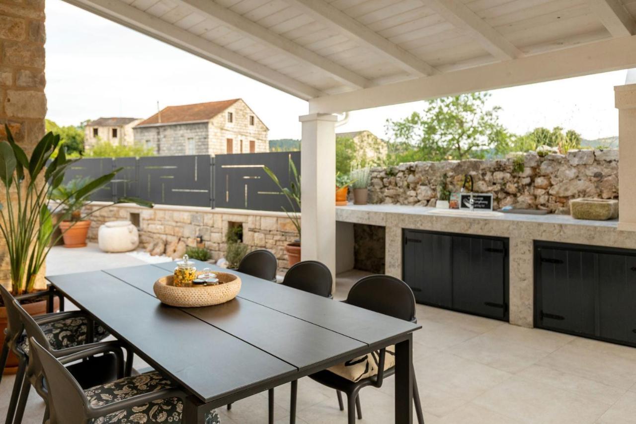 Villa Mara - Casa Rustica Zrnovo 外观 照片